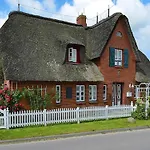 Home, * Oevenum