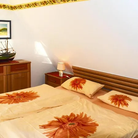 Holiday Home Oevenum *